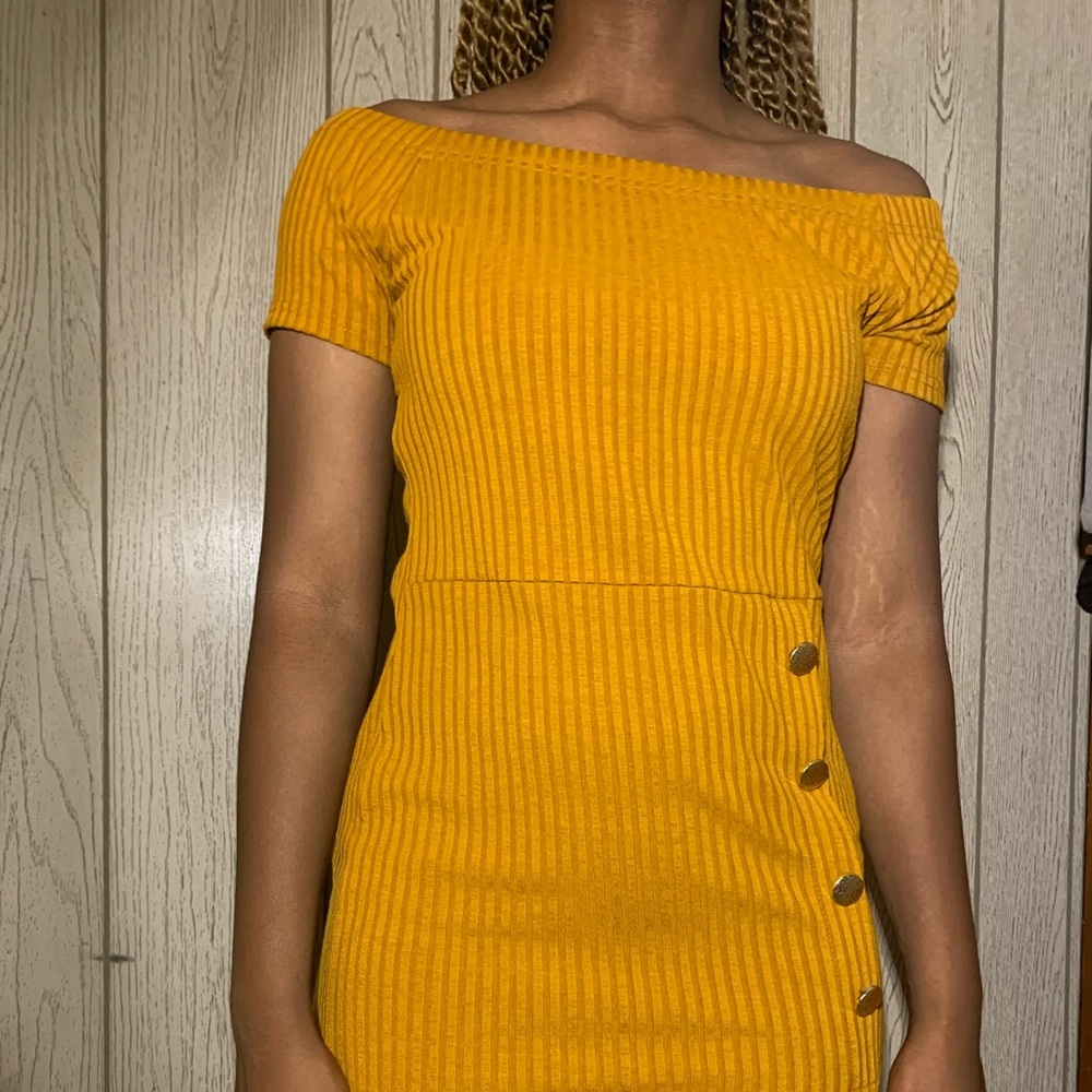 Body hugging dress